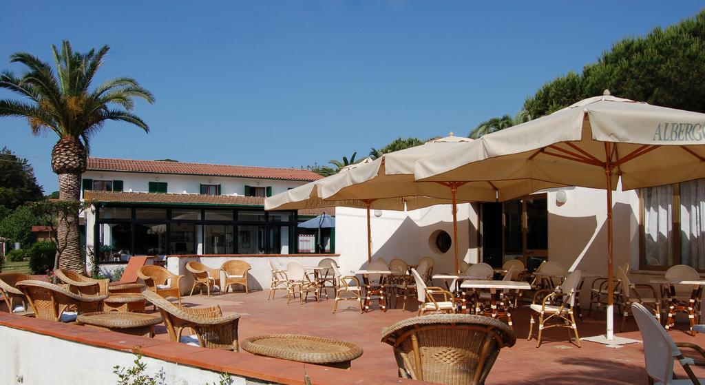Albergo Romana Capoliveri  Buitenkant foto