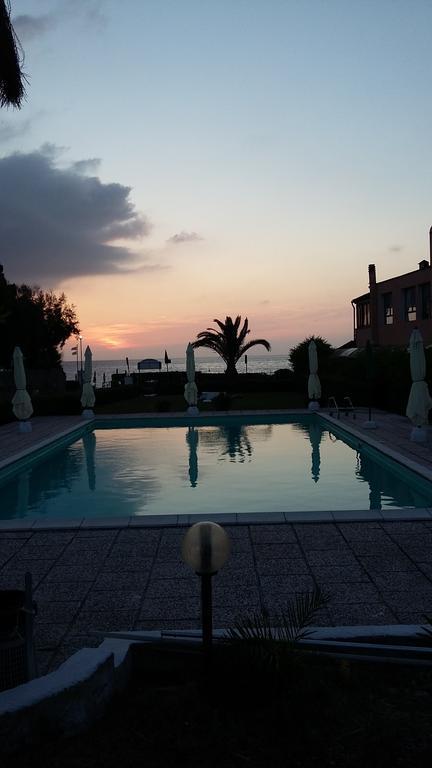 Albergo Romana Capoliveri  Buitenkant foto